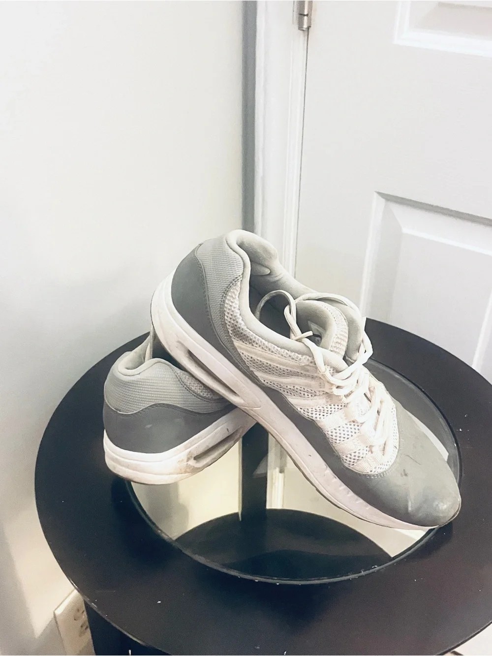 Jordan scuff marks